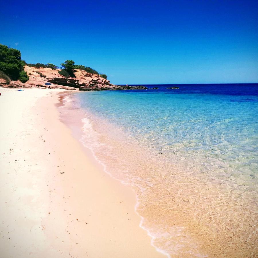 Oleandri Calaverde Sardegna Iun P1641 พูลา ภายนอก รูปภาพ