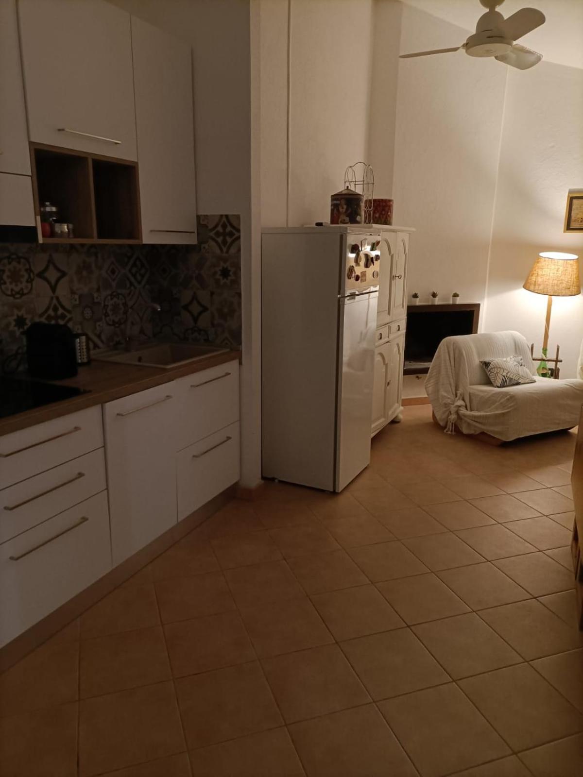 Oleandri Calaverde Sardegna Iun P1641 พูลา ภายนอก รูปภาพ